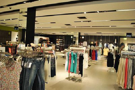 留坝商场里的店面怎么装修？