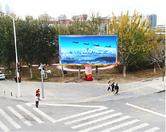 留坝户外大屏广告投放要点。